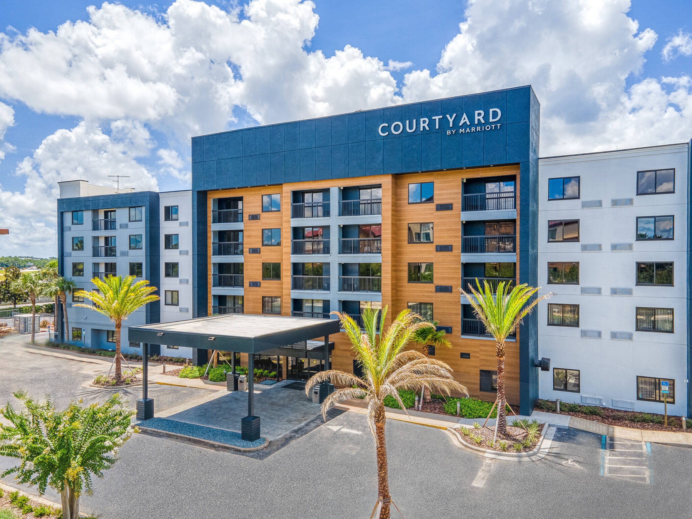 Commercial Property for Sale in Jacksonville Florida 32216